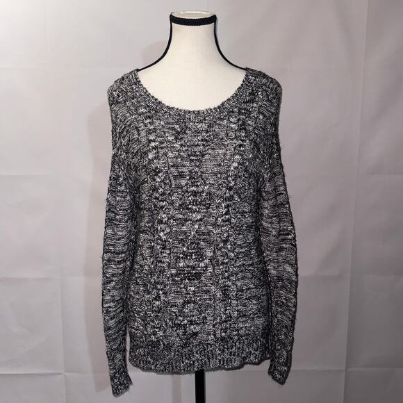 Metaphor Black-White Cable Knit long sleeve Sweater women’s size medium - Picture 1 of 6
